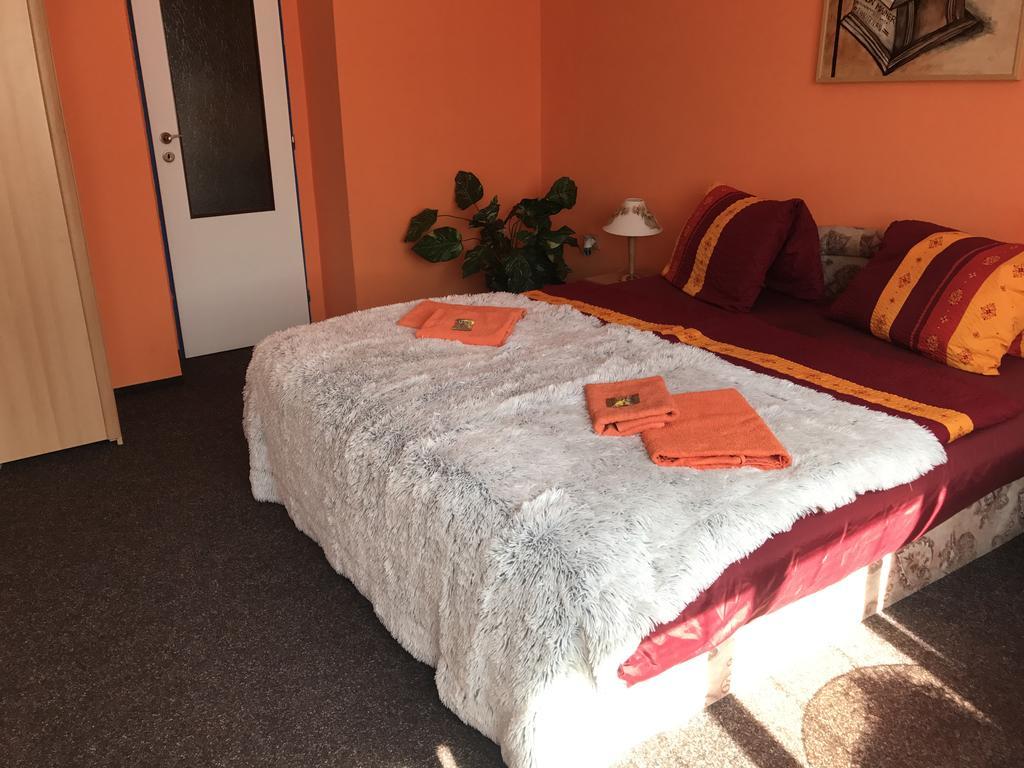 Hotel Bohemia Jičín Extérieur photo