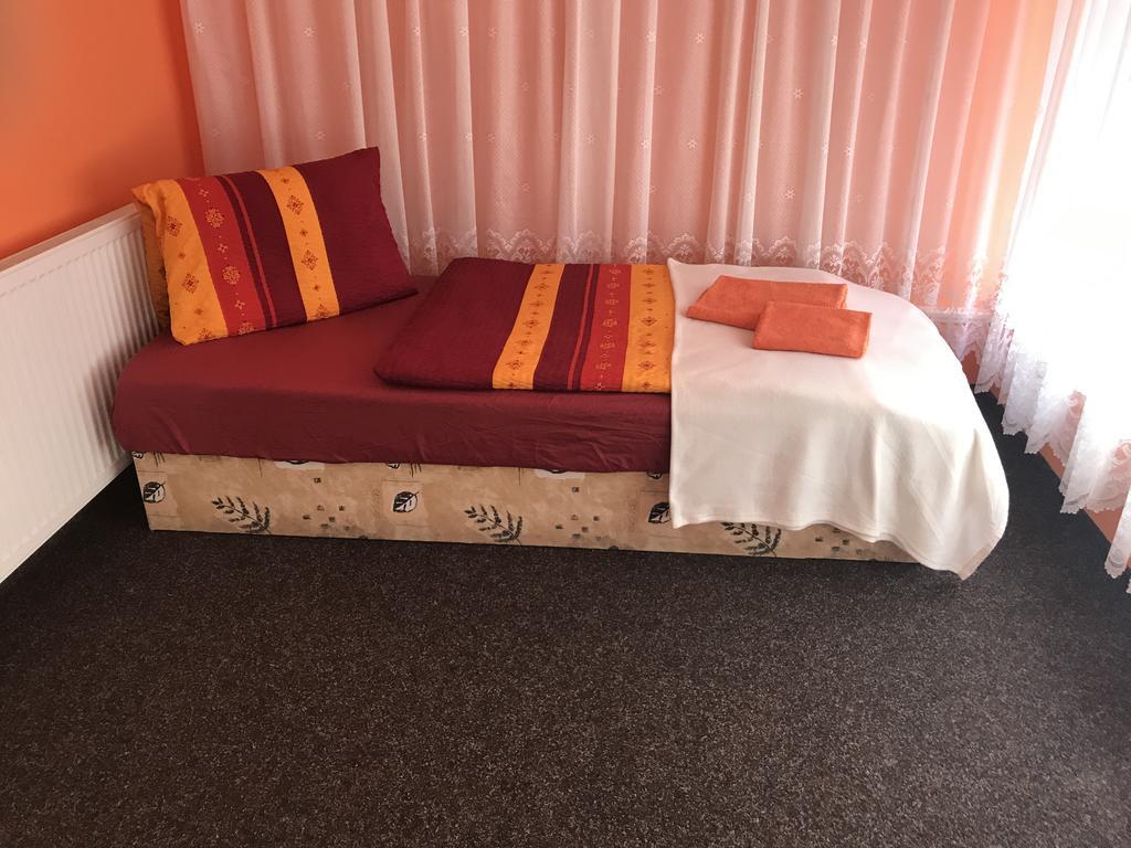 Hotel Bohemia Jičín Extérieur photo