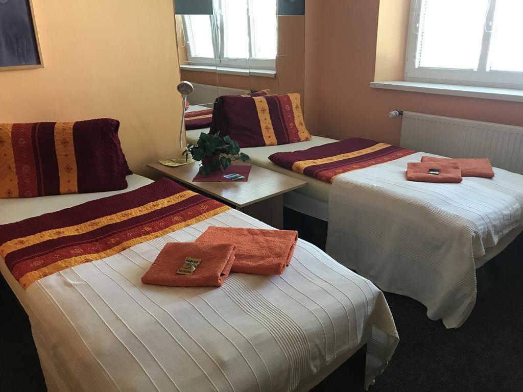 Hotel Bohemia Jičín Extérieur photo